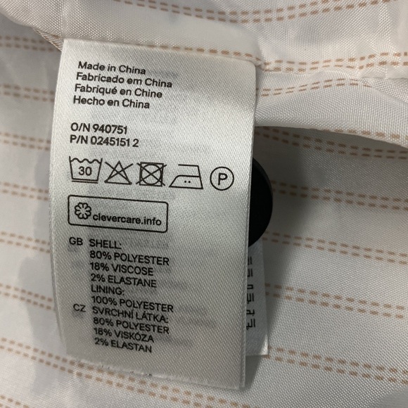 H and M Blazer - Picture 4 of 10